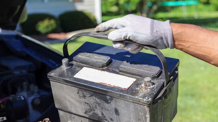 Recycling old car battery