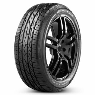 Performance Tires Nitto Motivo - angle