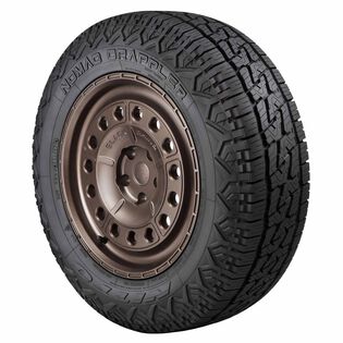 All-Terrain Tire Nitto Nomad - angle