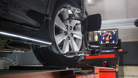 Vehicle getting an wheel alignment