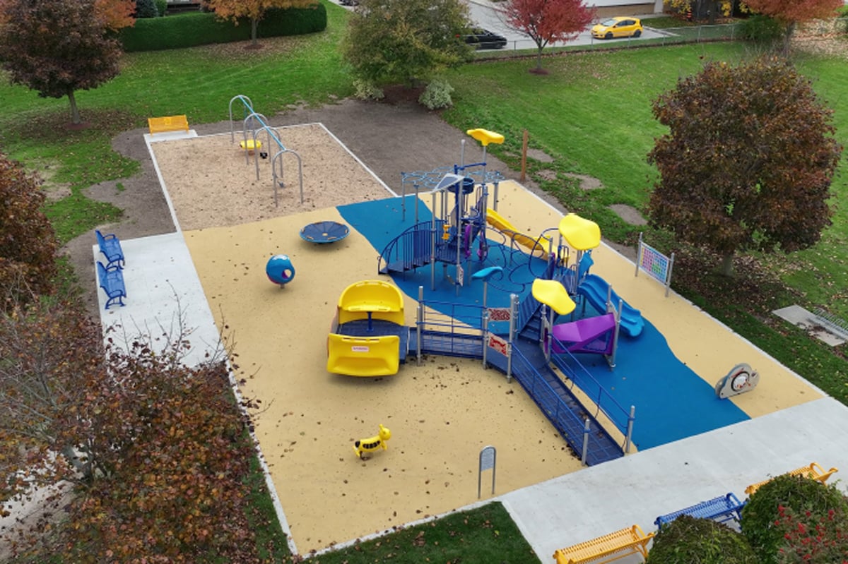 Hill Park Playground in Brant Ontario